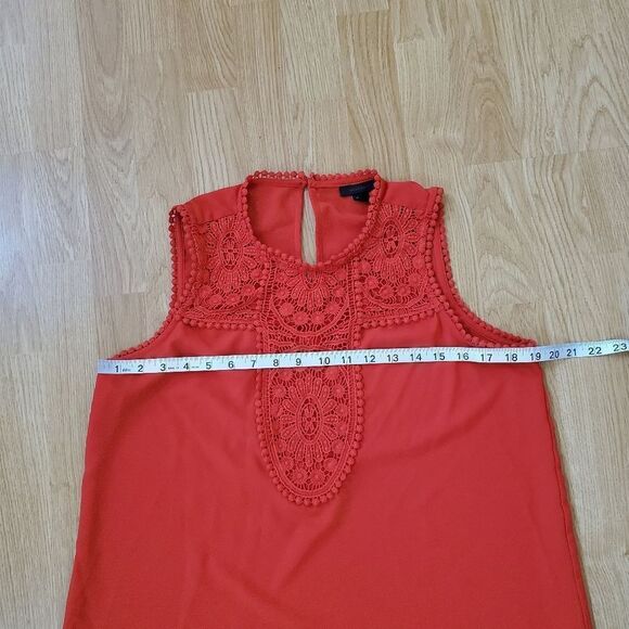 Halogen Lace Detail Crepe Top - size Small in Red/Orange - Picture 7 of 10
